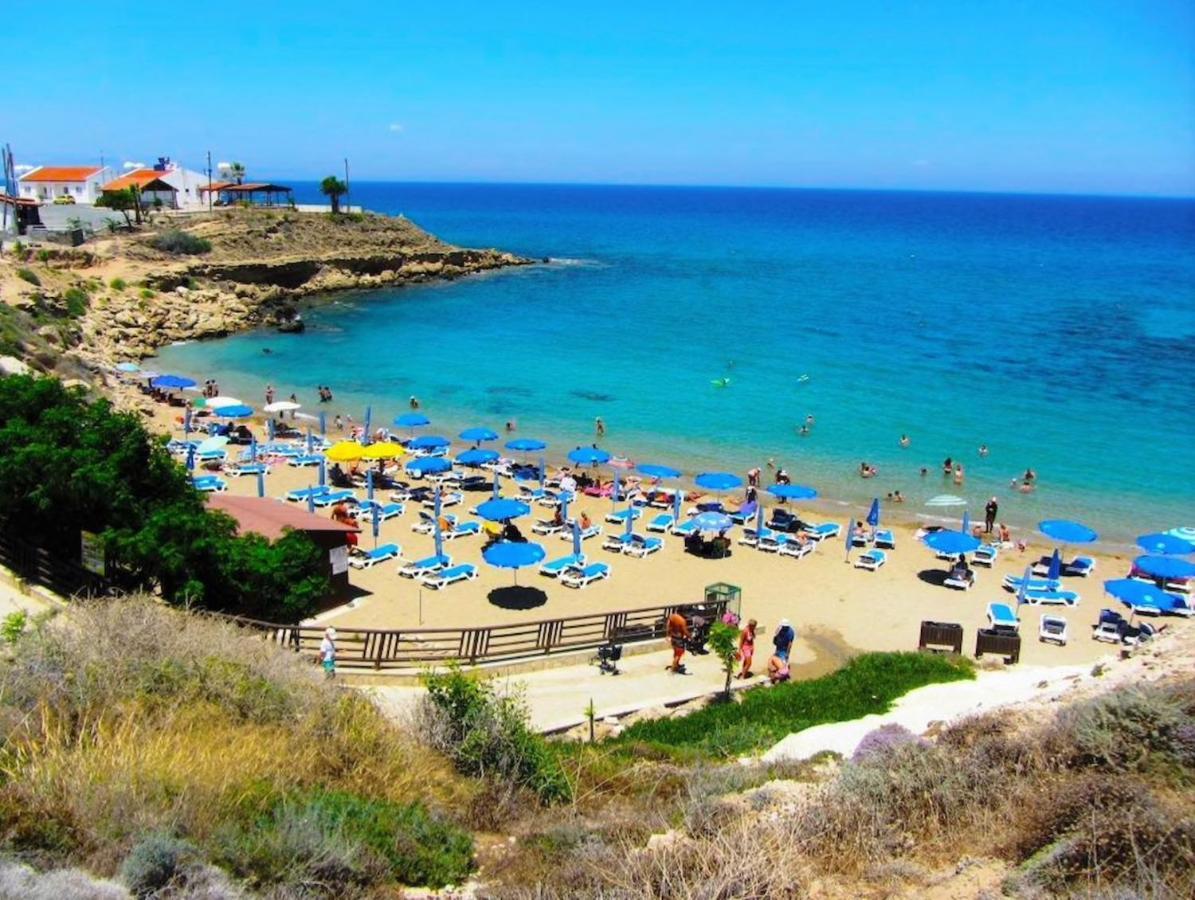 Villa Mario - 2Min Walk From Kapparis Beach Paralimni Eksteriør billede
